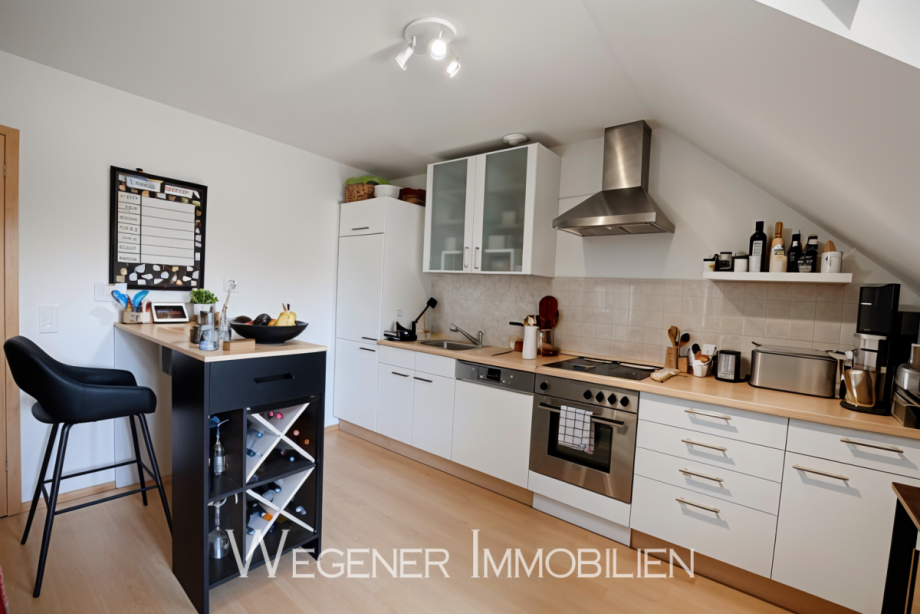 Einbauk�che vorhanden Dachgeschosswohnung M�nchen