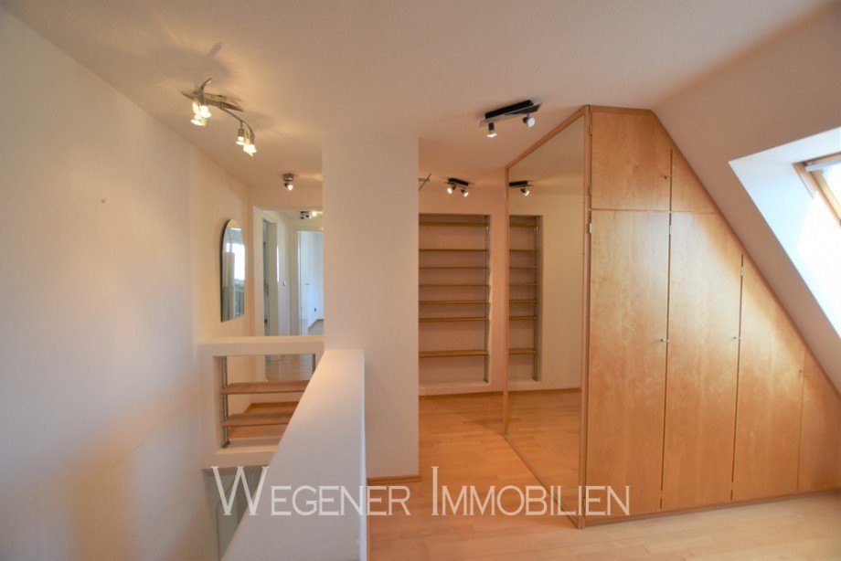 Ankleide Doppelhaush�lfte M�nchen
