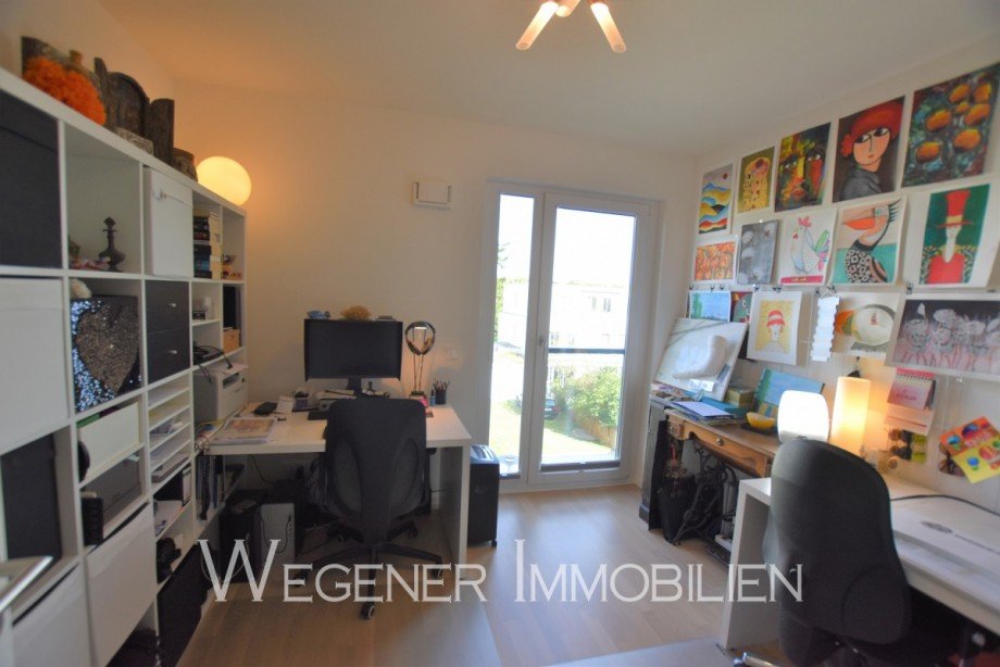 Kind / Arbeit mit Parkett Etagenwohnung M�nchen
