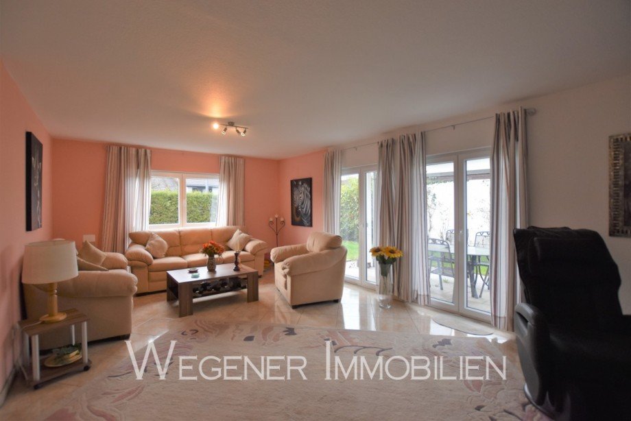 Wohnzimmer EG Einfamilienhaus Kirchheim bei M�nchen