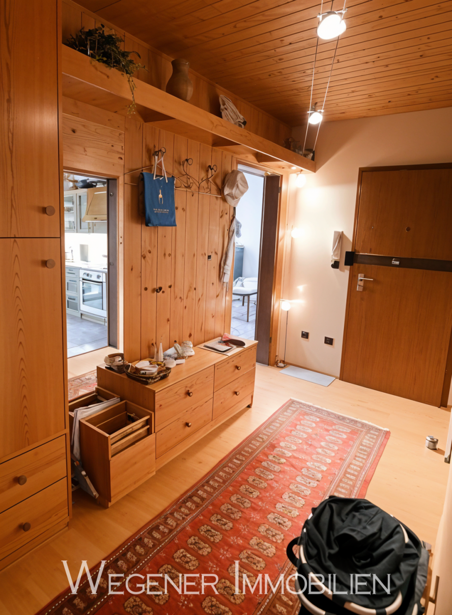 Eingang Flur Dachgeschosswohnung Haar