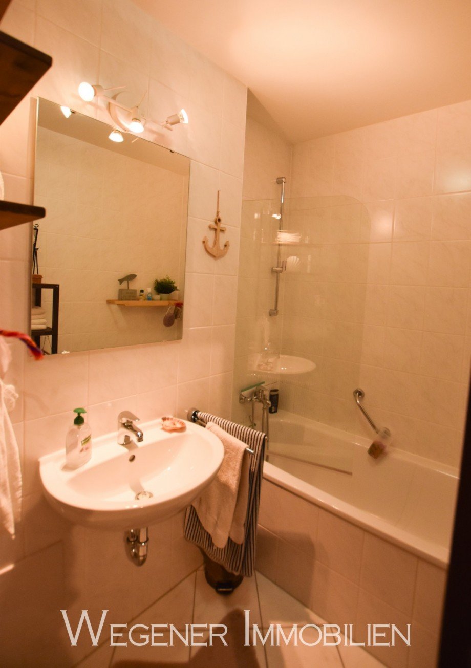 Bad mit Wanne Maisonettewohnung M�nchen