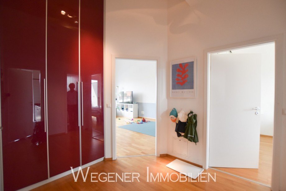 Flur mit Einbauschrank Dachgeschosswohnung M�nchen