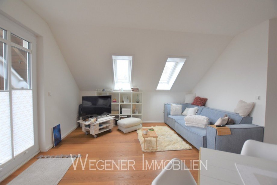 Helles Wohnzimmer Dachgeschosswohnung M�nchen
