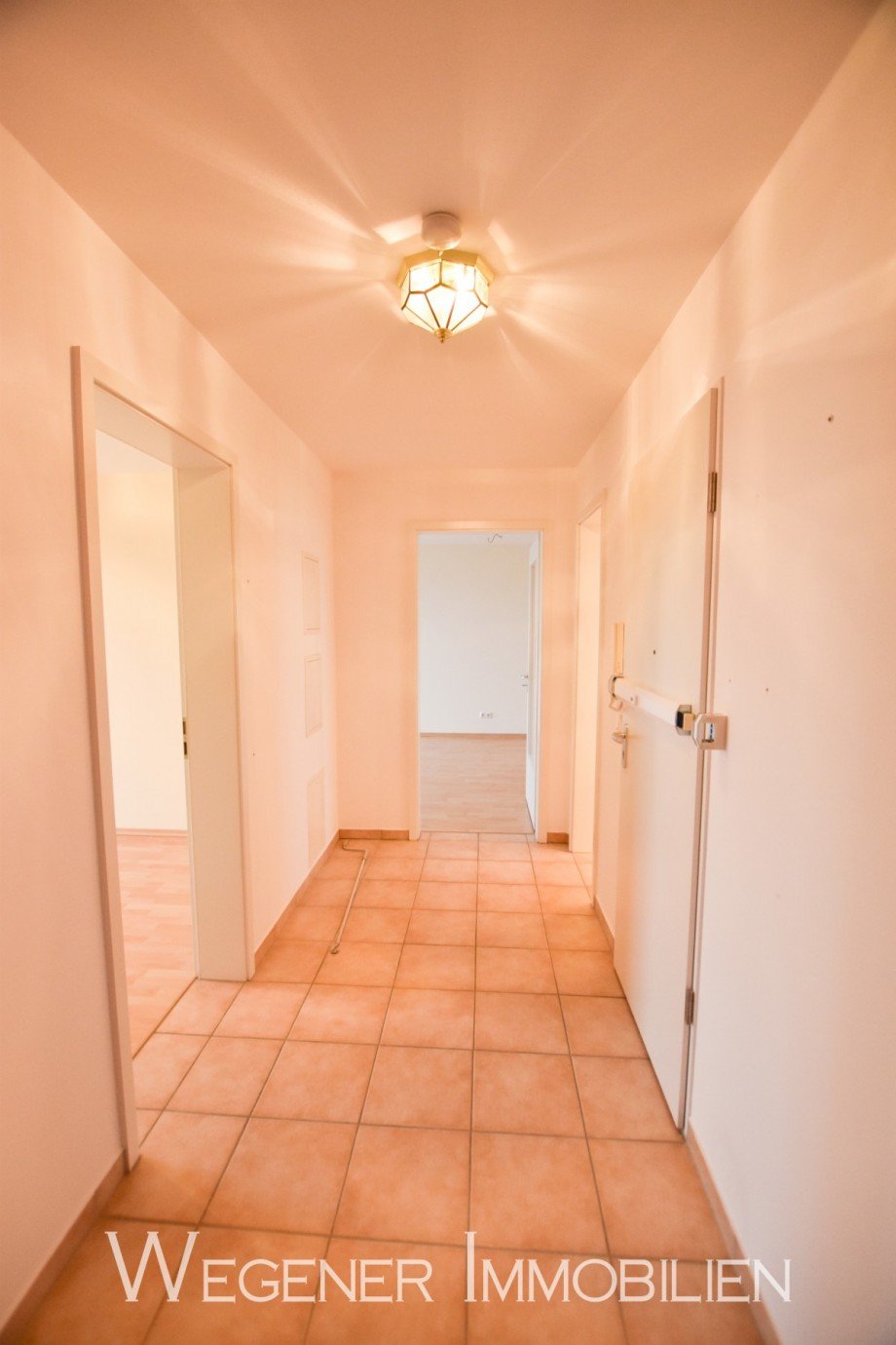 Eingang Flur Dachgeschosswohnung Haar