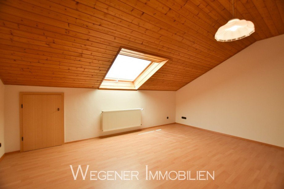 Wohnen DG Zweifamilienhaus Steinh�ring
