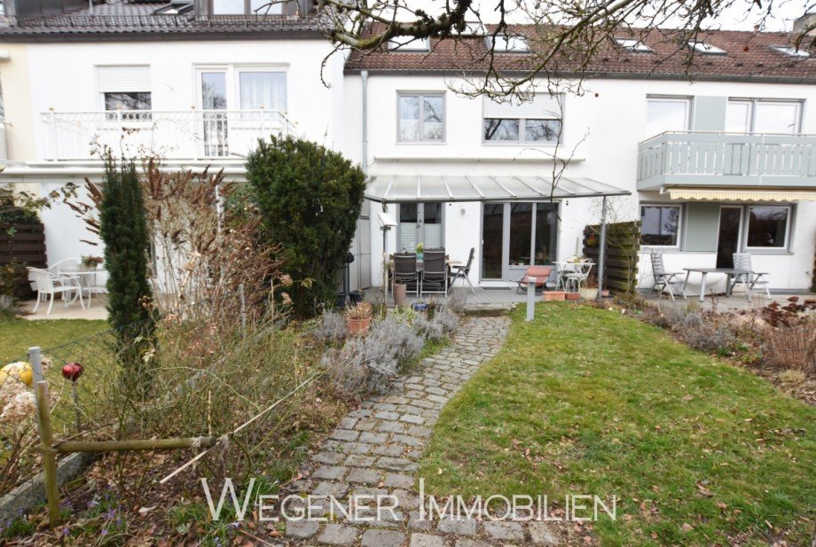 Garten Hausansicht Reihenmittelhaus Kirchheim bei M�nchen