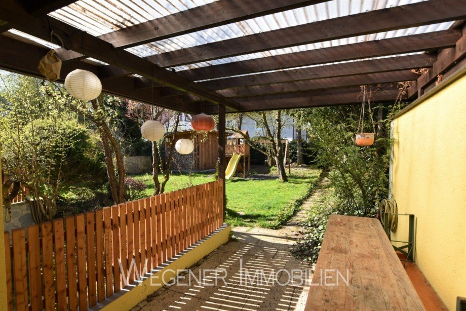 Pergola Doppelhaush�lfte M�nchen