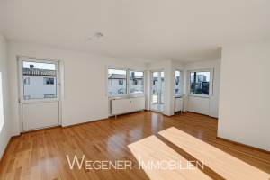 Hauptbild *** Attraktive, helle 2-Zi-Wohnung mit EBK und TG-Einzelstellplatz in guter Lage Poing! ***