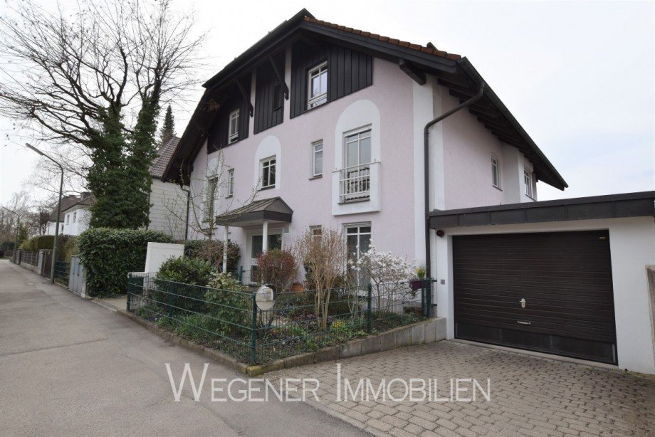 Mehrfamilienhaus 6-Einheiten Dachgeschosswohnung M�nchen
