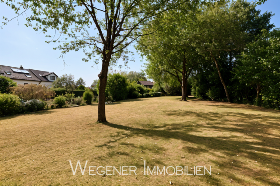 Gro�er Gemeinschaftsgarten Etagenwohnung Vaterstetten