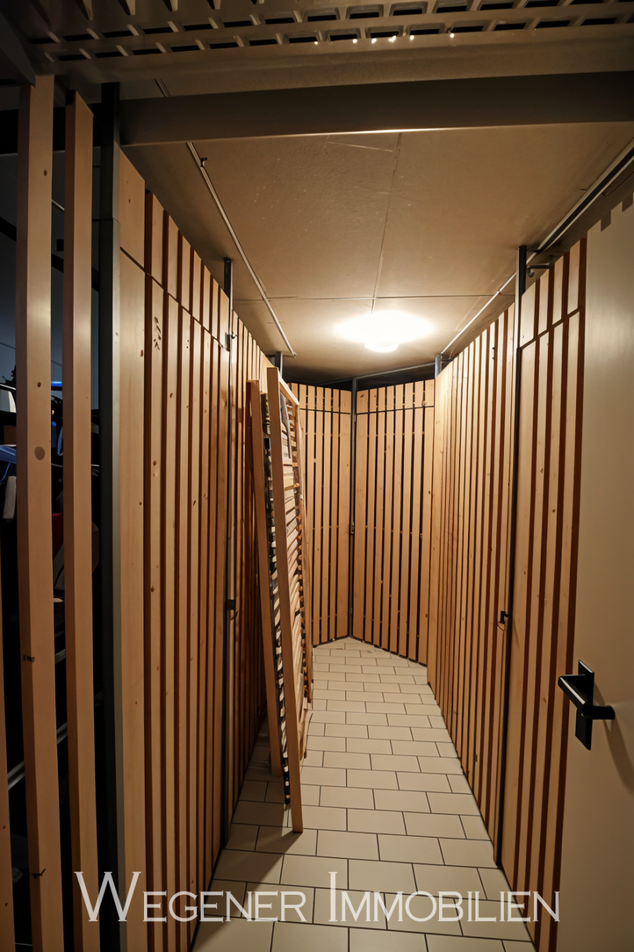 Zugang Keller Etagenwohnung M�nchen