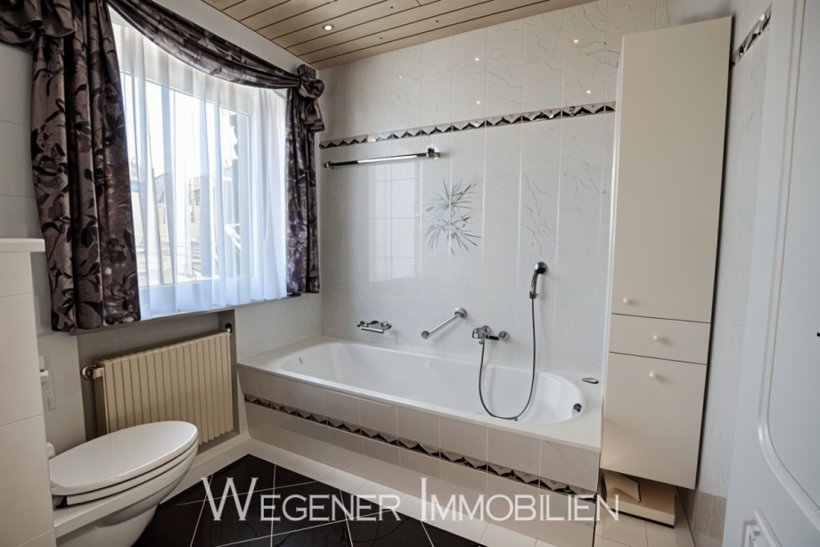 Bad Doppelhaush�lfte Neubiberg