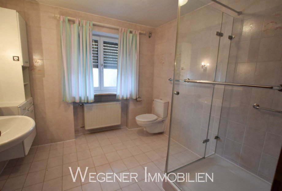 Duschbad OG Doppelhaush�lfte M�nchen