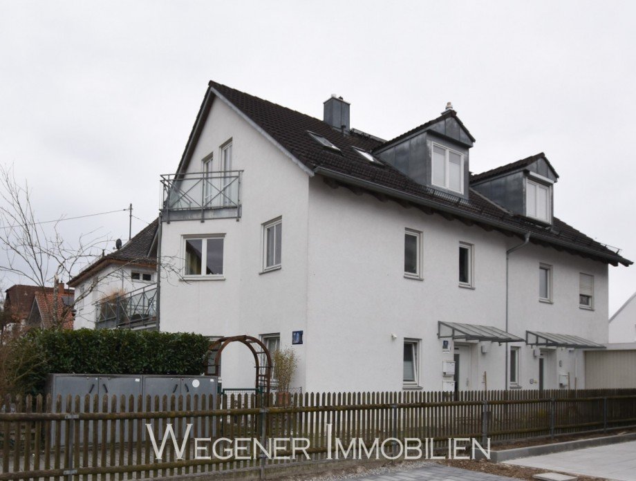 2 Parteienhaus Erdgeschosswohnung M�nchen