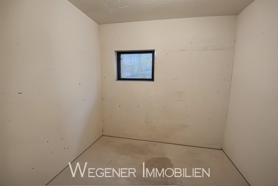 Keller mit Strom und Licht Maisonettewohnung M�nchen