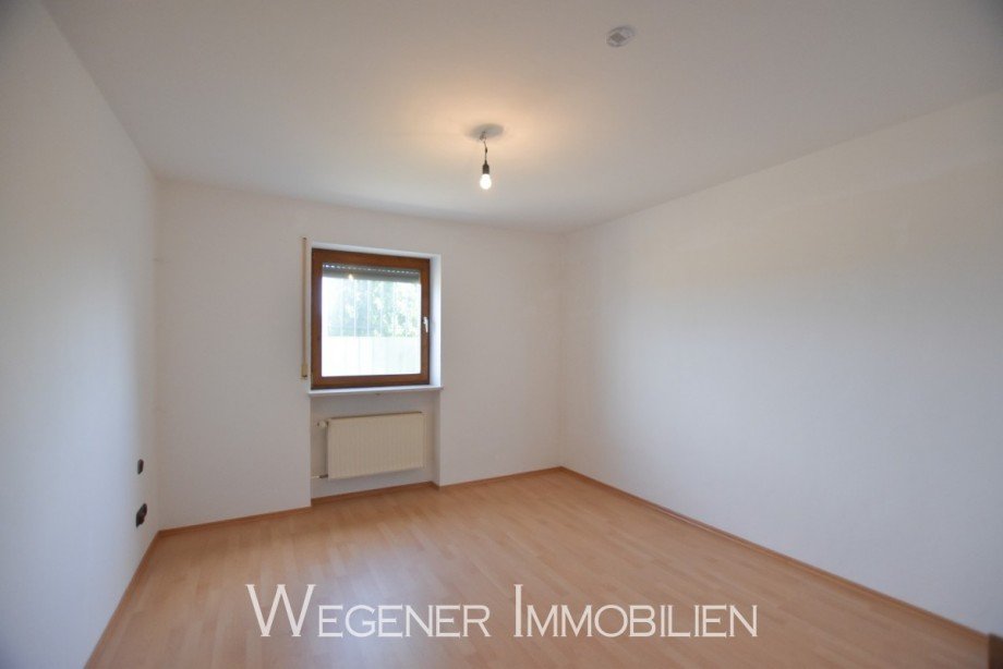 Schlafen EG Zweifamilienhaus Steinh�ring