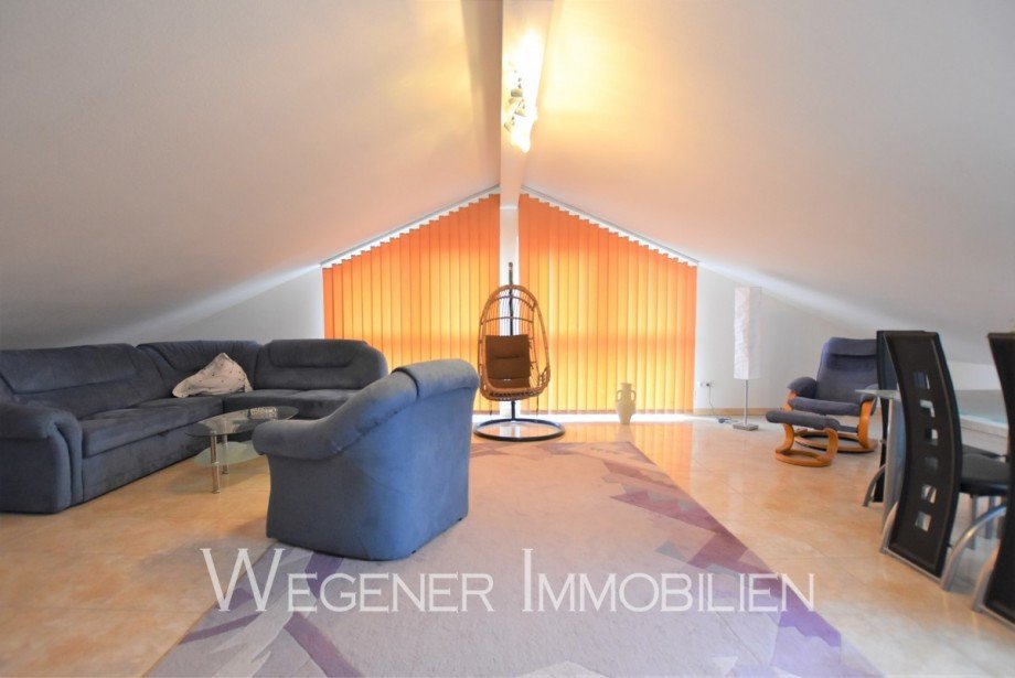 Wohnzimmer DG Einfamilienhaus Kirchheim bei M�nchen