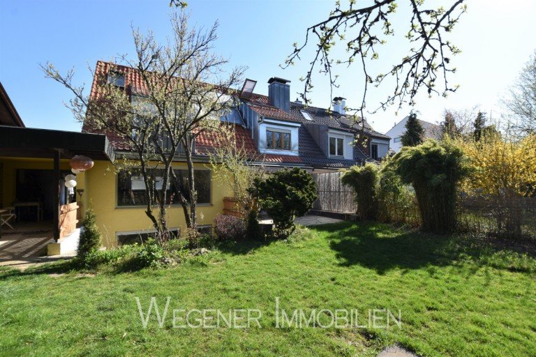 Hausansicht Garten M�nchen Doppelhaush�lfte Gro�z�gige Doppelhaush�lfte mit Einliegerwohnung in TOP Lage Maxhof !
