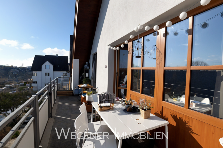 S�d-Balkon Dachgeschosswohnung Kirchheim bei M�nchen