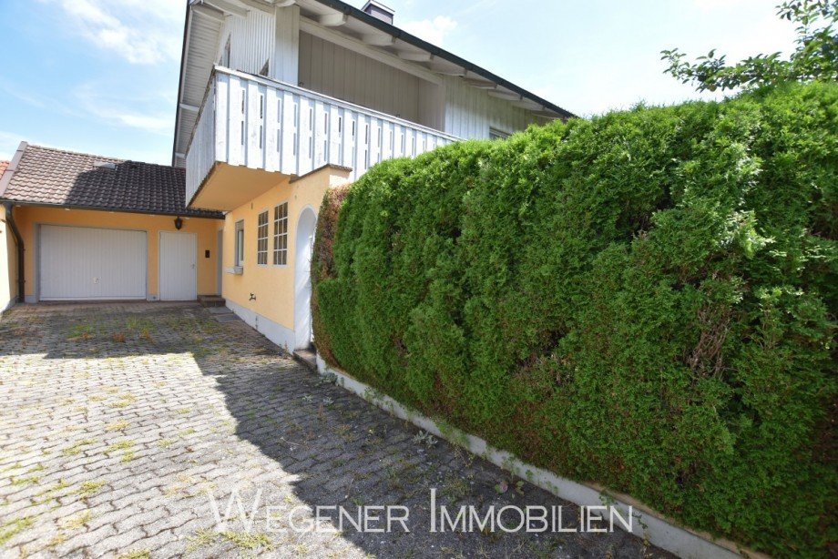 Hausansicht Zweifamilienhaus Steinh�ring