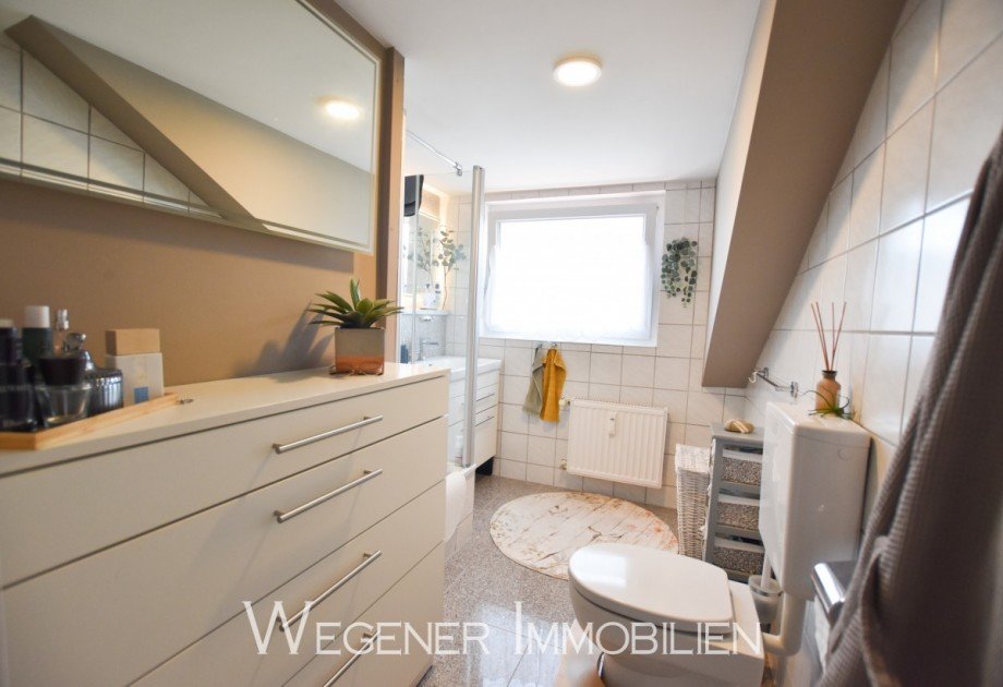 Duschbad Dachgeschosswohnung Haar