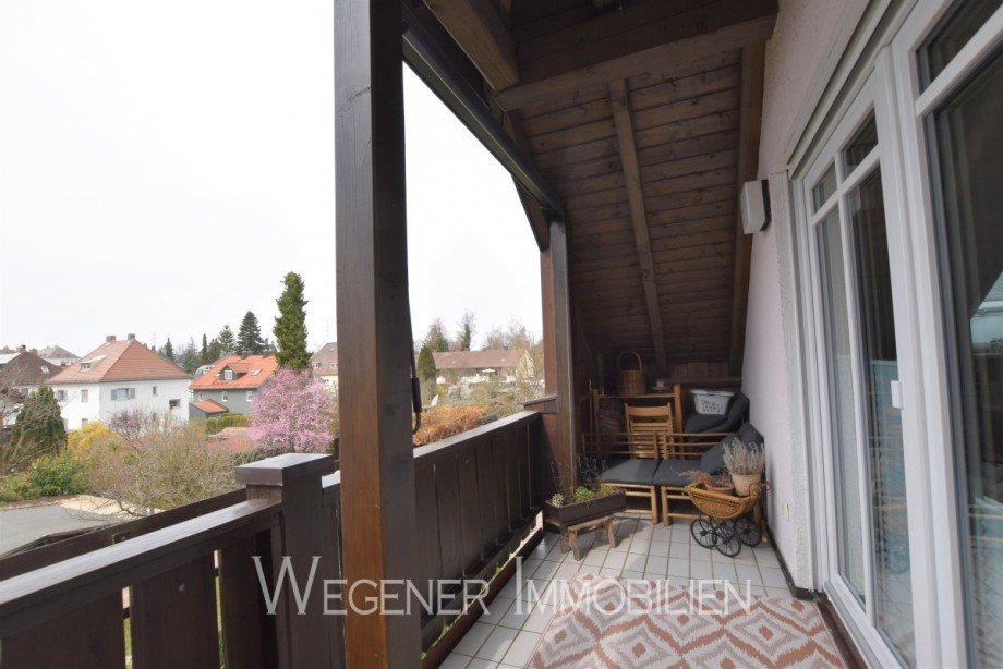 �berdachter Balkon Dachgeschosswohnung M�nchen