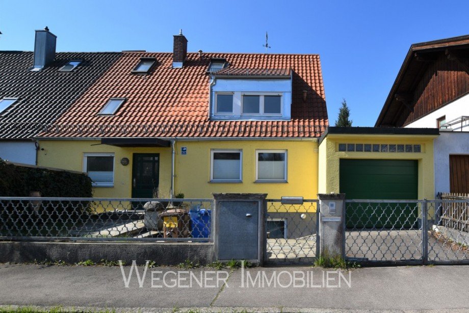 Hausansicht Doppelhaush�lfte M�nchen