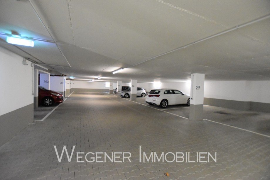 Tiefgarage mit Funksender Etagenwohnung M�nchen