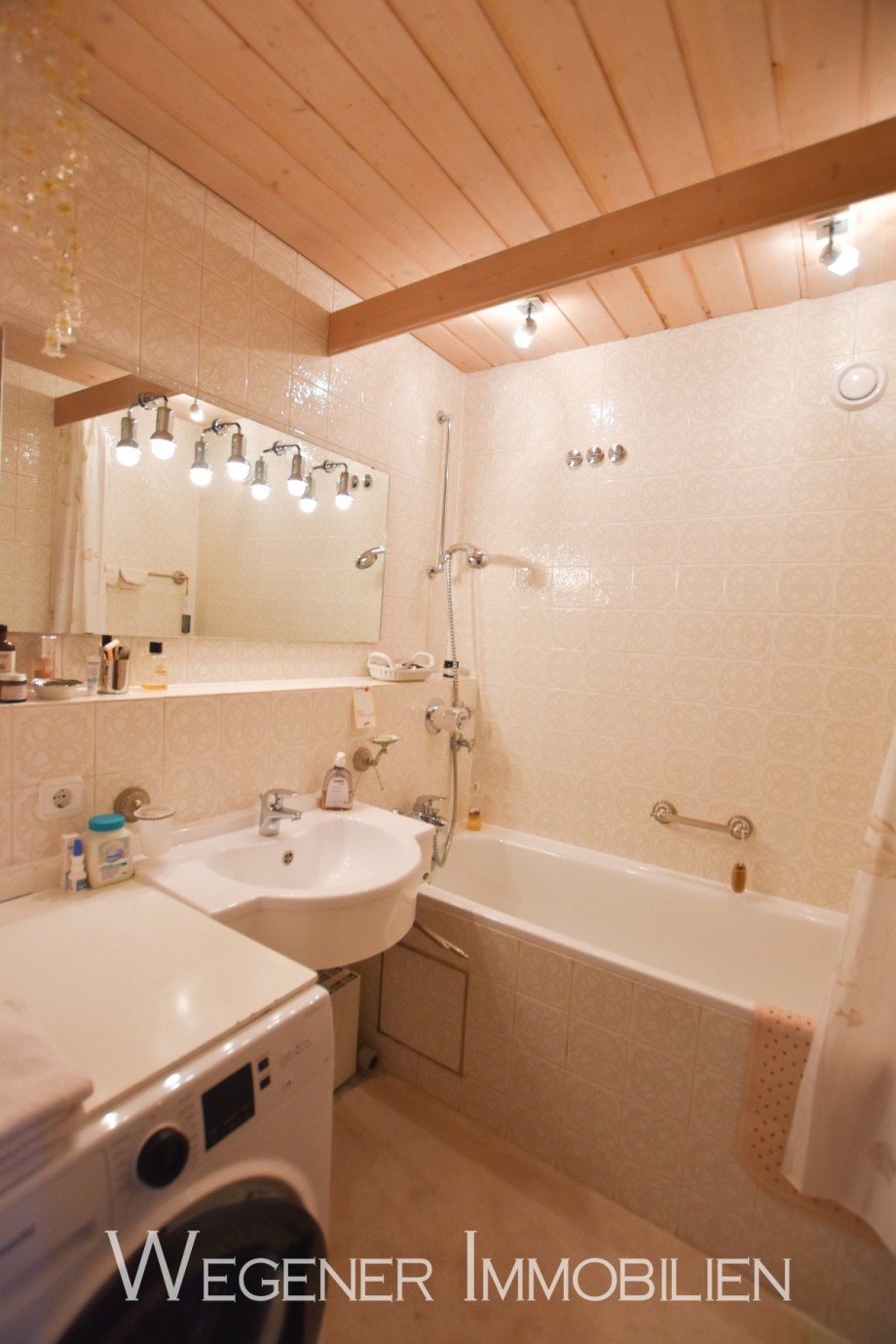 Bad Dachgeschosswohnung Haar