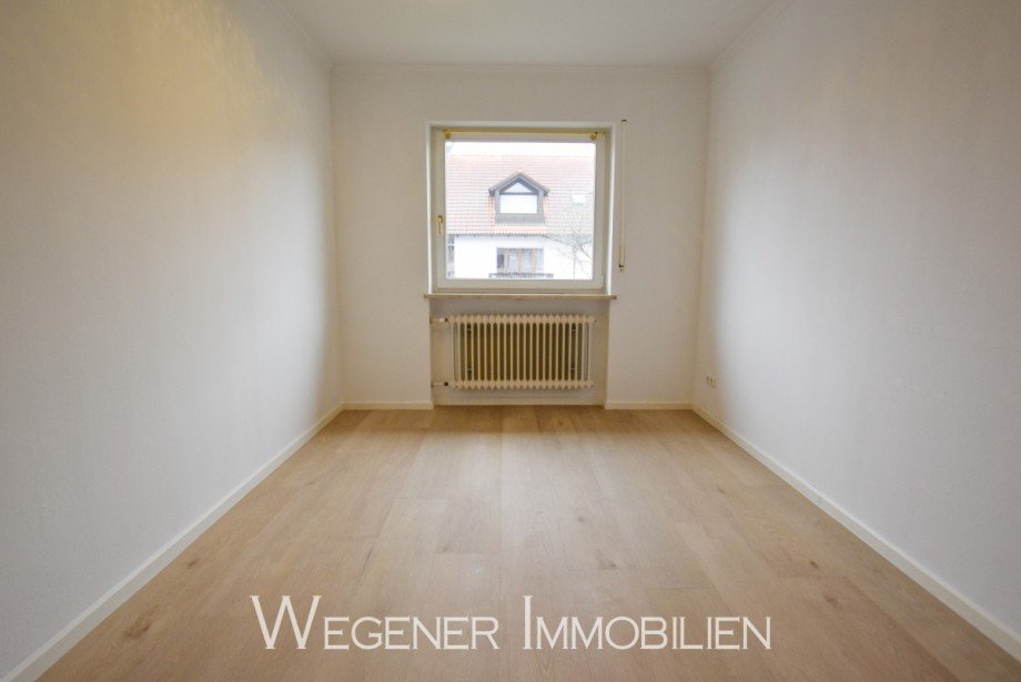 Kind / Arbeit 2 OG Reihenmittelhaus M�nchen