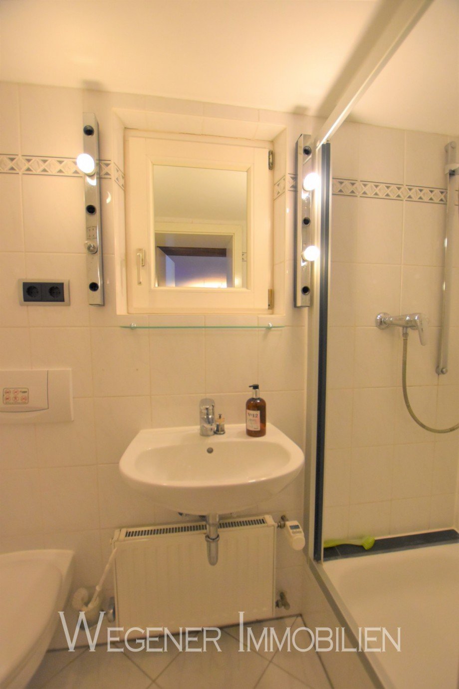 Duschbad Einliegerwohnung Doppelhaush�lfte M�nchen