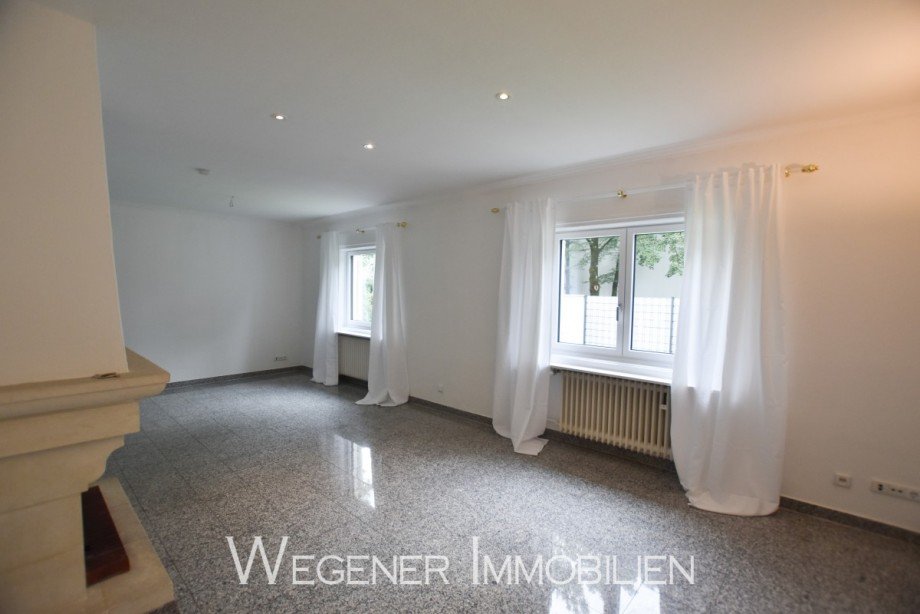 Wohnzimmer Doppelhaush�lfte M�nchen