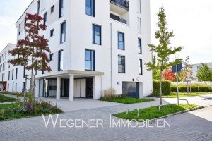 Hauptbild *** Neuwertige, gepflegte 2-Zi-Wohnung mit EBK + TG-Einzelstellplatz in guter Lage Altperlach ***