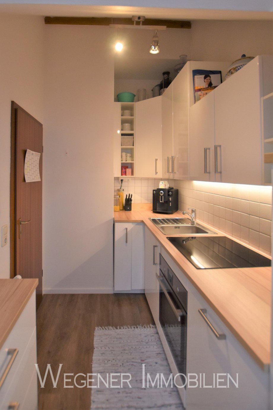 EBK Dachgeschosswohnung M�nchen