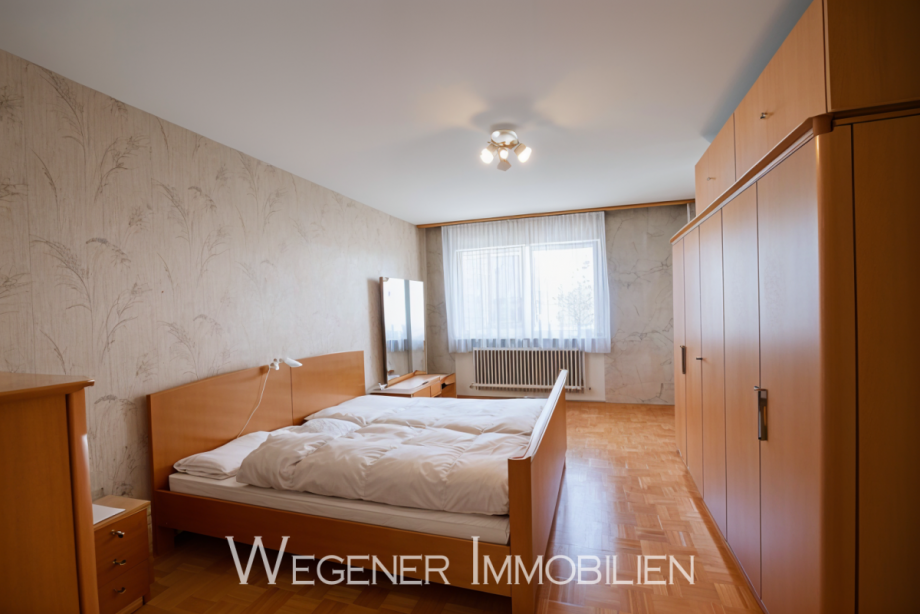 Schlafzimmer Doppelhaush�lfte Neubiberg