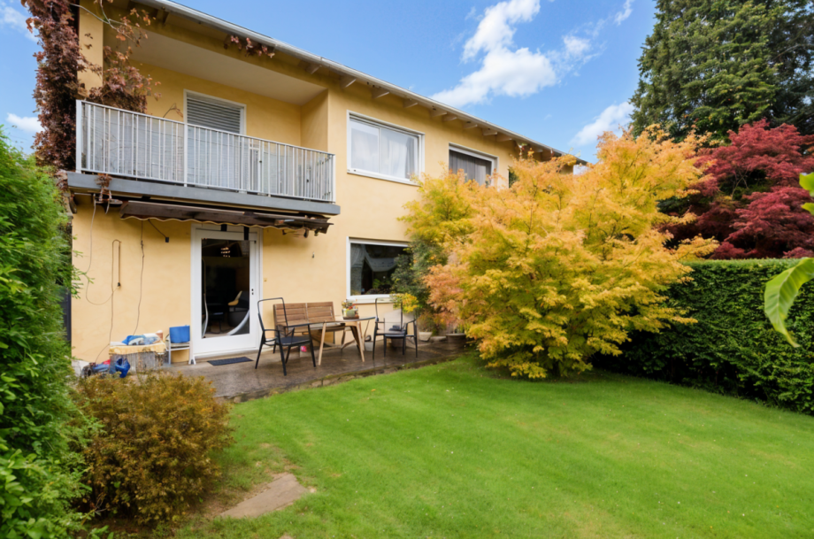 Hausansicht Doppelhaush�lfte M�nchen