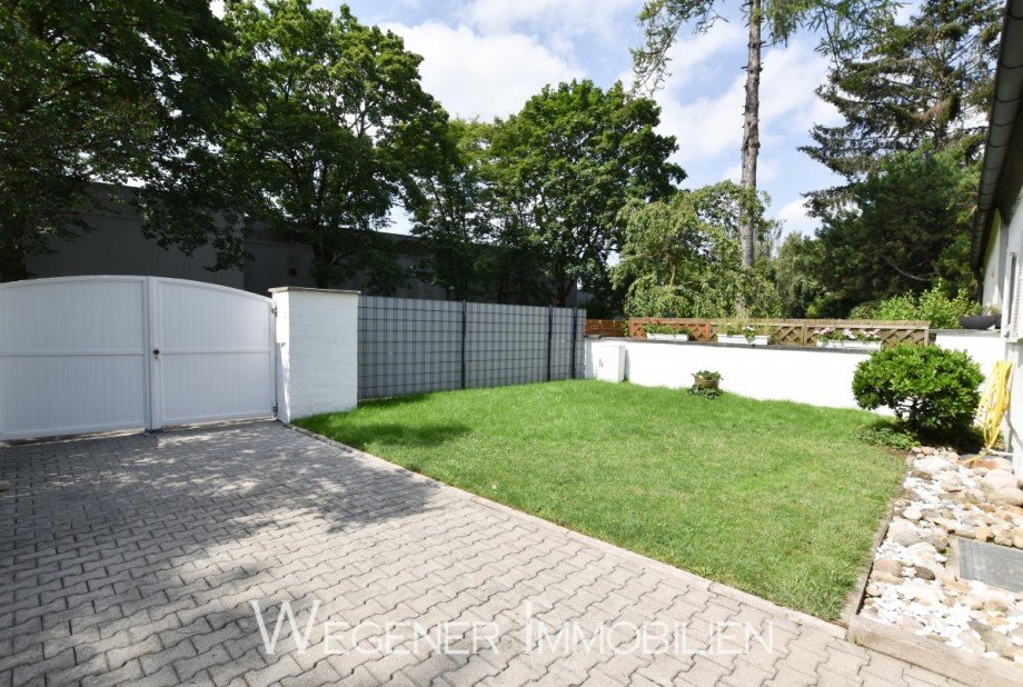 Garten Doppelhaush�lfte M�nchen