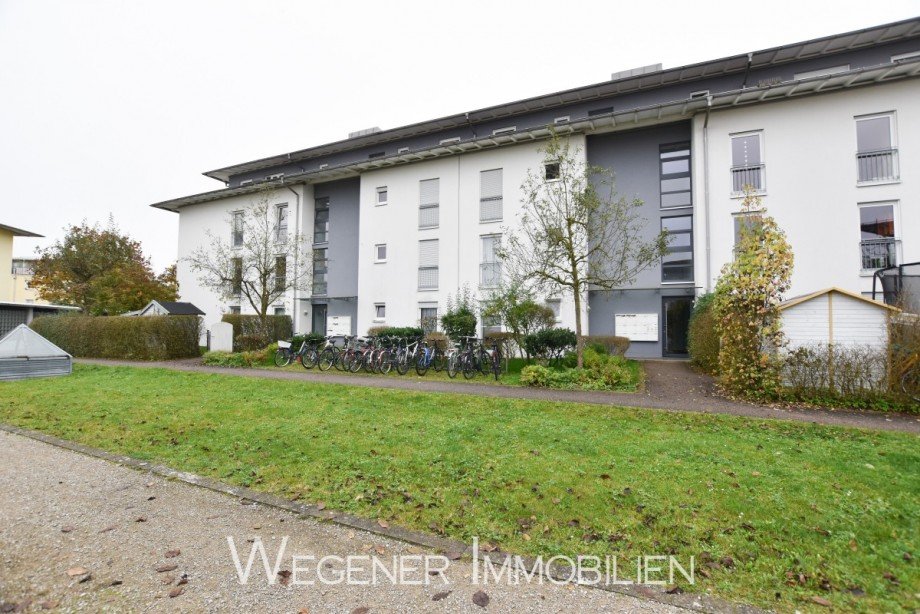 Mehrfamilienhaus Dachgeschosswohnung Haar