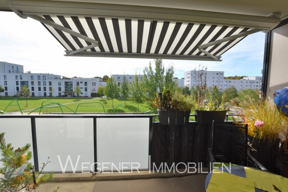 S�d-Balkon Etagenwohnung M�nchen