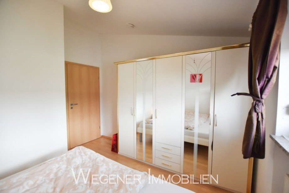 Schlafen_ Dachgeschosswohnung Kirchheim bei M�nchen