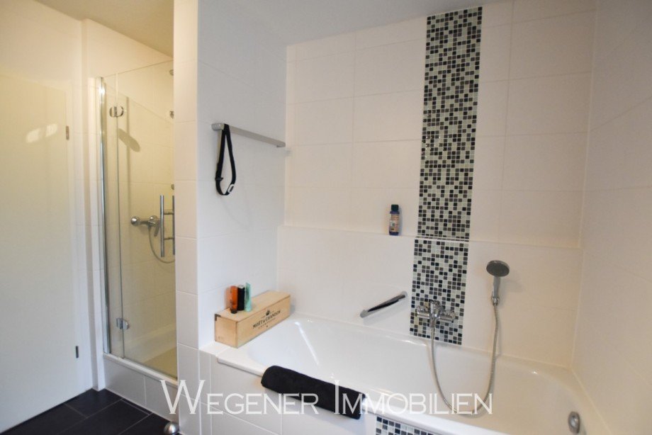 Vollbad mit Fenster Etagenwohnung M�nchen