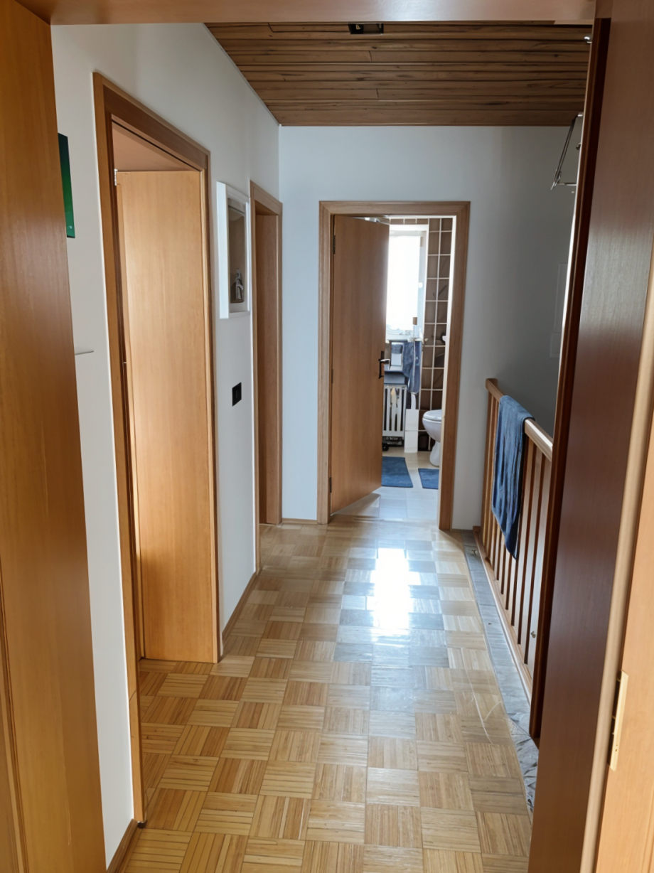 Flur OG Doppelhaush�lfte M�nchen