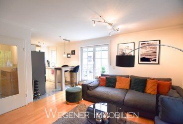 Hauptbild *** Attraktive 2-Zimmer-Wohnung mit Balkon, EBK und TG-Duplex in guter Lage Waldtrudering ***