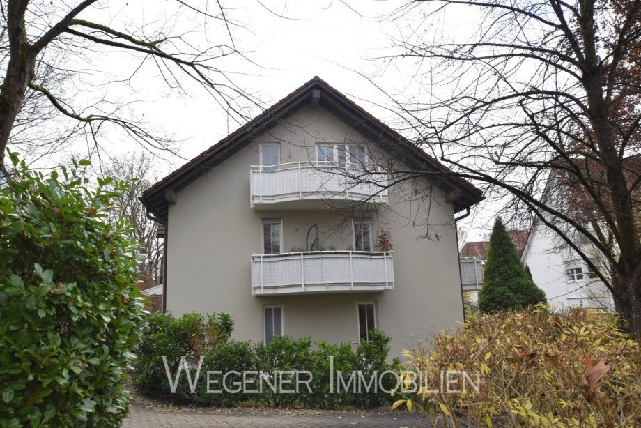 Ansicht Haus Balkon Dachgeschosswohnung M�nchen
