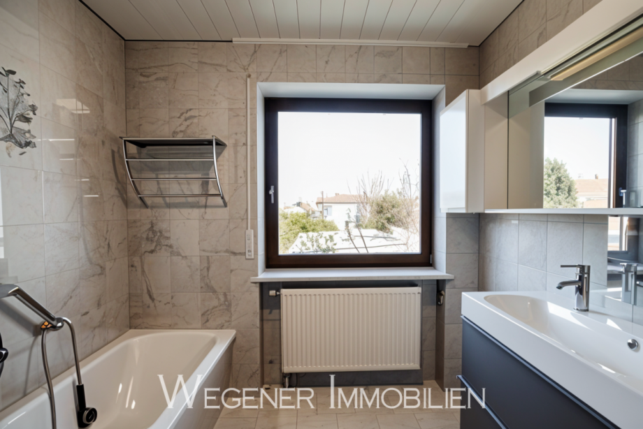 Vollbad Doppelhaush�lfte Vaterstetten