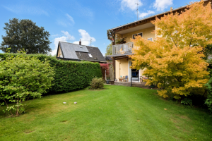 Hauptbild *** Ruhig gelegene Doppelhaush�lfte mit Einzelgarage in sch�ner Lage Waldtrudering ***
